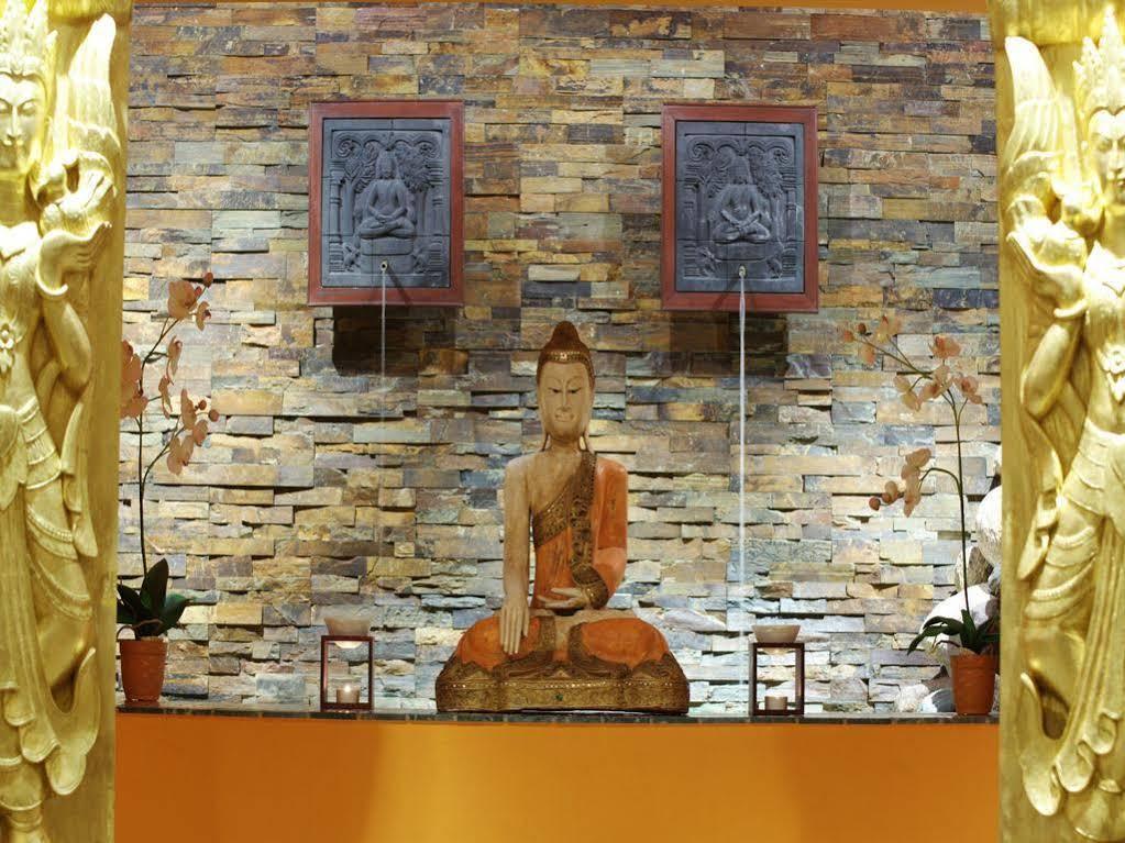 Grand Hotel Binz Exterior foto The Buddha